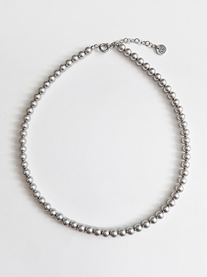Classic Pearl Necklace / GR